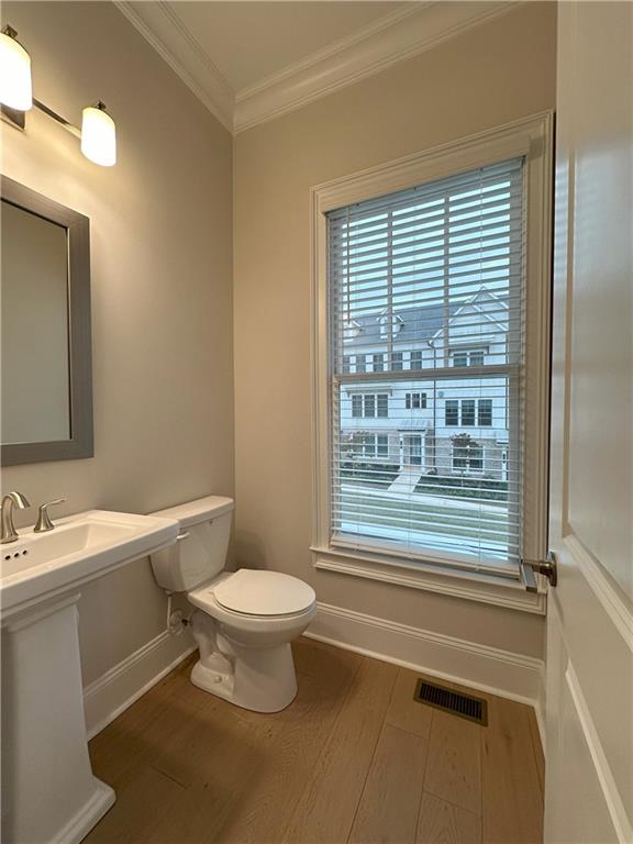 2024 Cortland Road Milton, GA 30004 - Photo 3 of 39