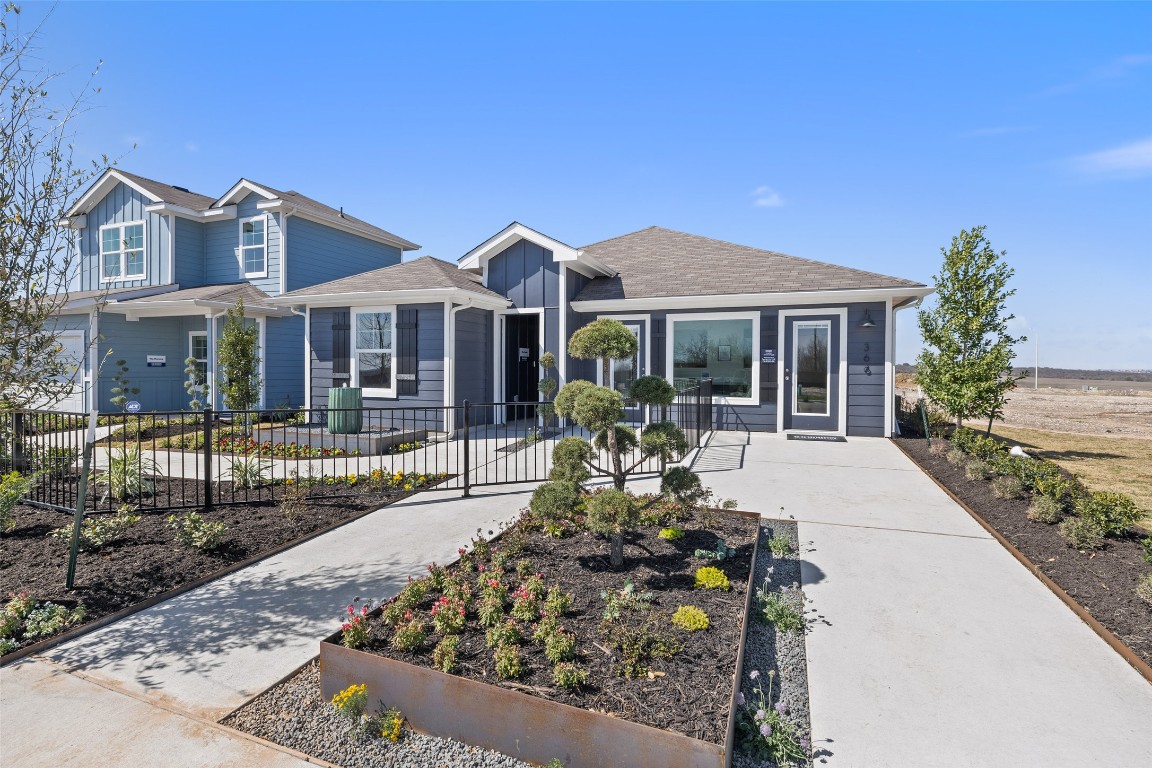 879 Arnold Loop Kyle, TX 78640 - Photo 5 of 33