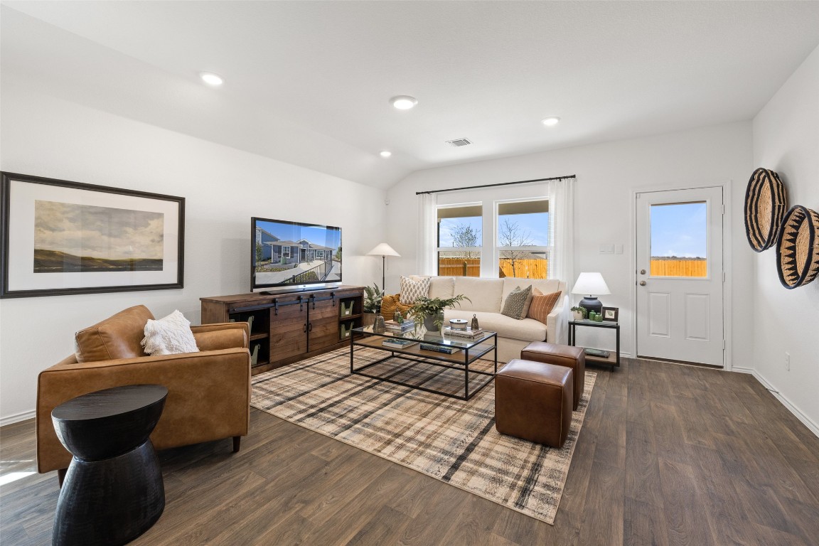 879 Arnold Loop Kyle, TX 78640 - Photo 10 of 33