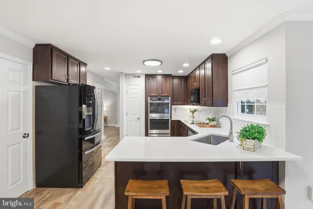 $950,000 | 5467 Quaint Drive, Woodbridge, VA 22193