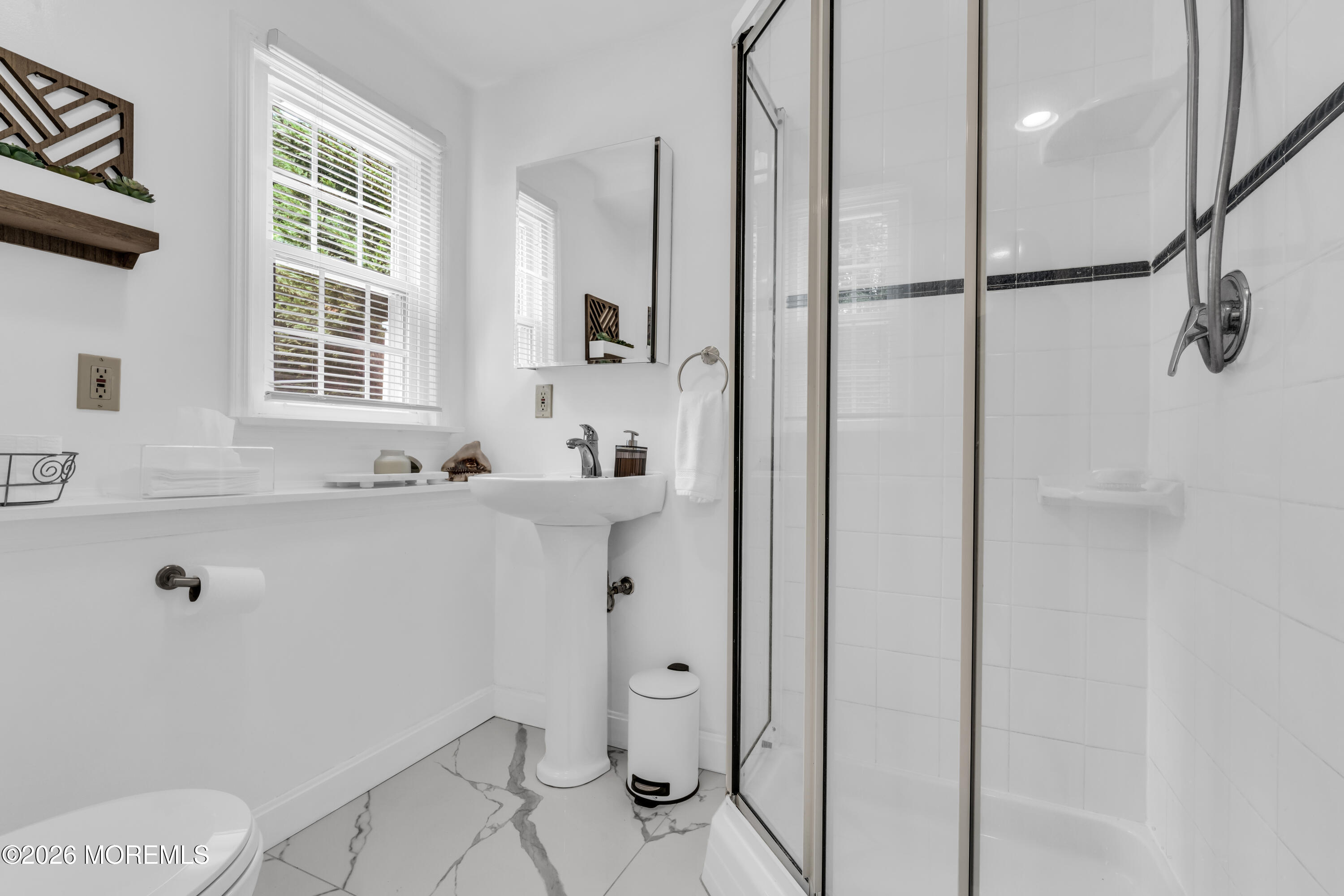 840 Nutswamp Road Red Bank, NJ 07701 - Photo 42 of 54 photos_high_resolution_HOMMATI447