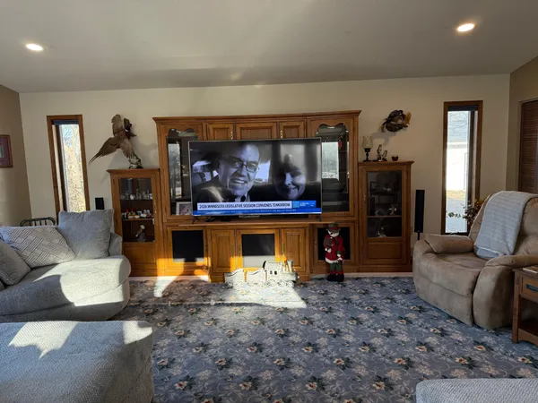 $329,900 | 6 Learig Lane, St. James, MN 56081