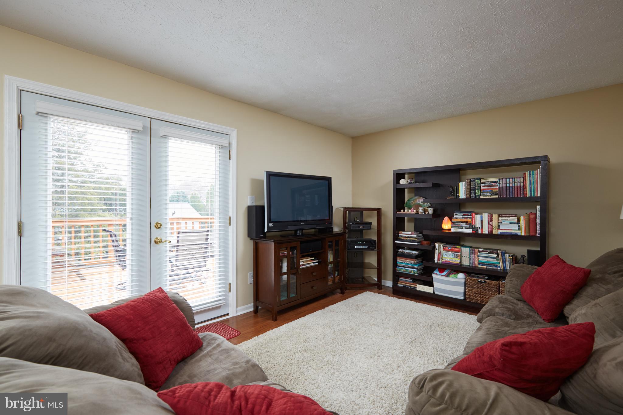 12619 Bridoon Lane Reston, VA 20191 - Photo 15 of 33 Family Room