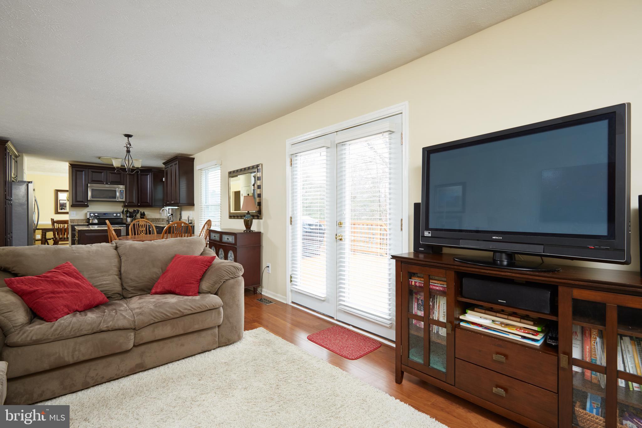 12619 Bridoon Lane Reston, VA 20191 - Photo 17 of 33 Family Room