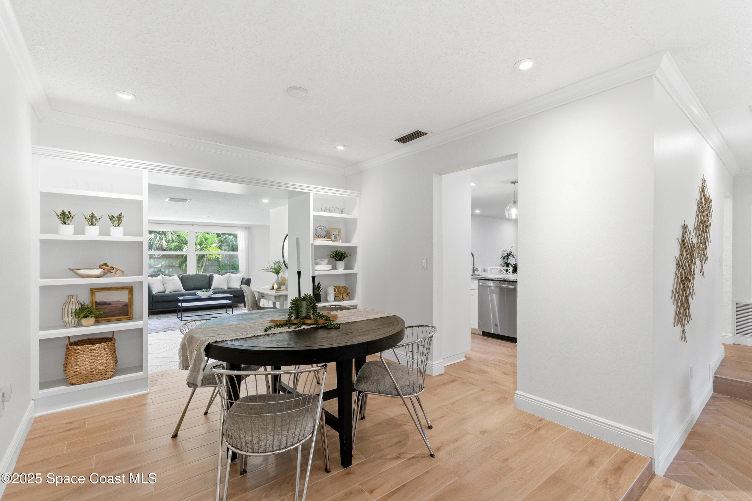 1750 Shore View Drive Indialantic, FL 32903 - Photo 34 of 72 Casual Dining