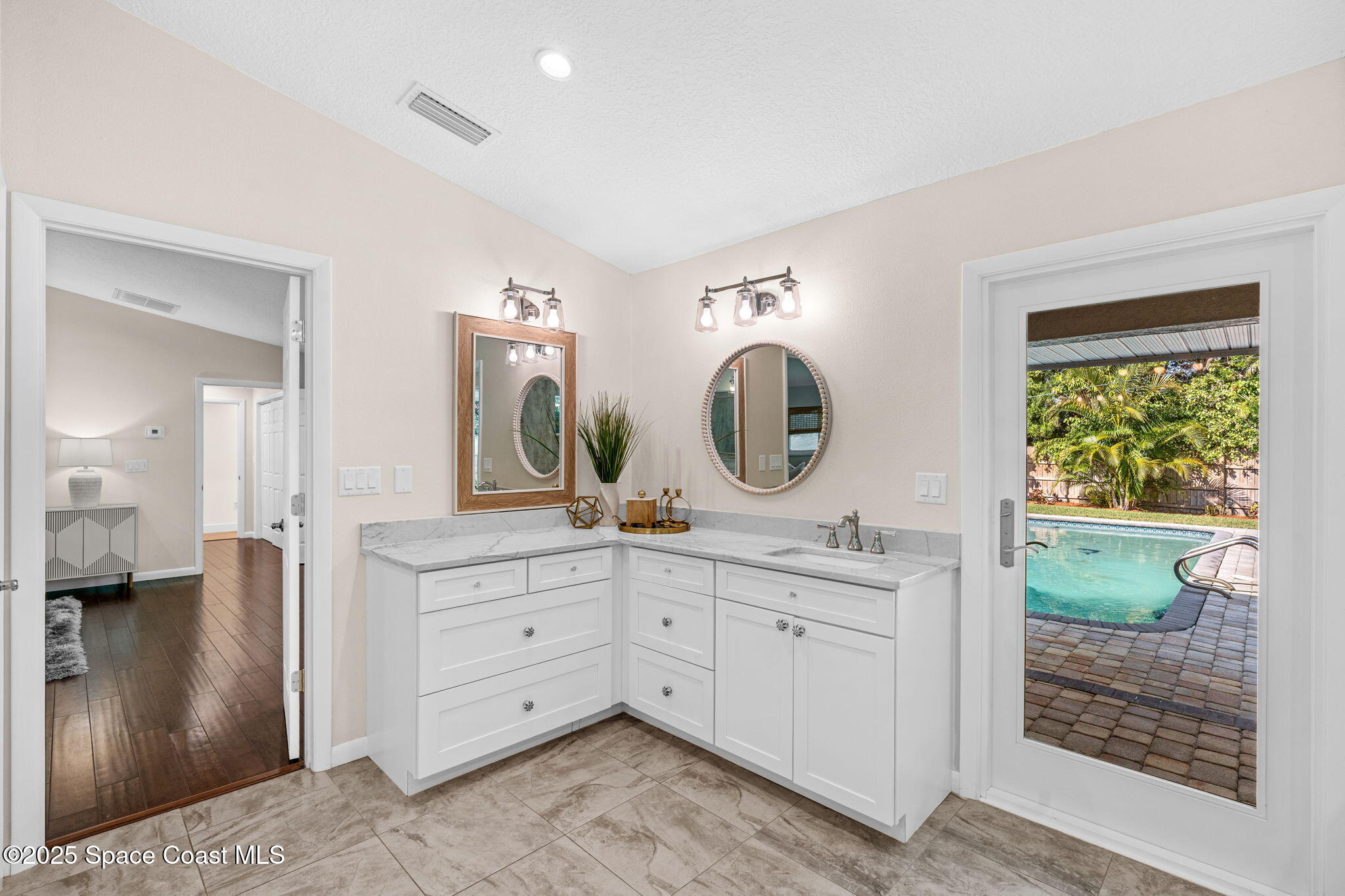 1750 Shore View Drive Indialantic, FL 32903 - Photo 7 of 72 Primary Spa Bath