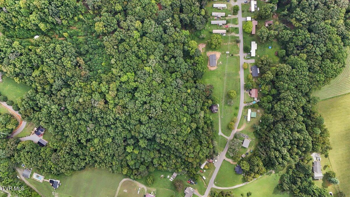 2739 Siam Road Elizabethton, TN 37643 - Photo 37 of 42 34-DJI_20250825160432_0556_D