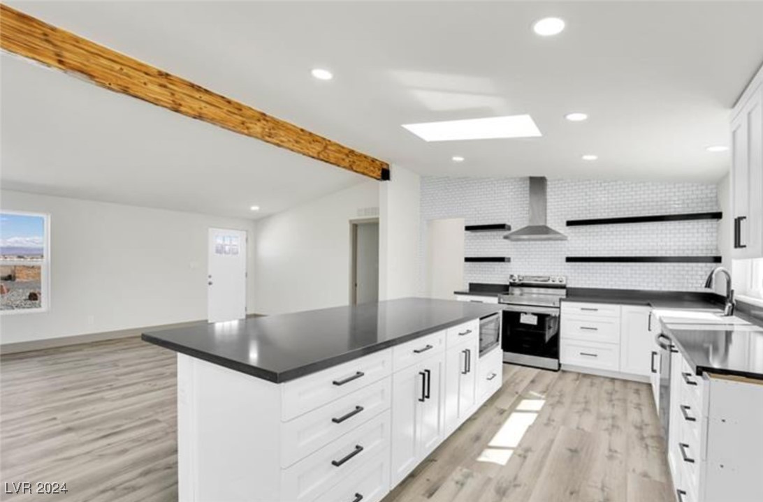 3301 Bond Street Pahrump, NV 89061 - Photo 5 of 28