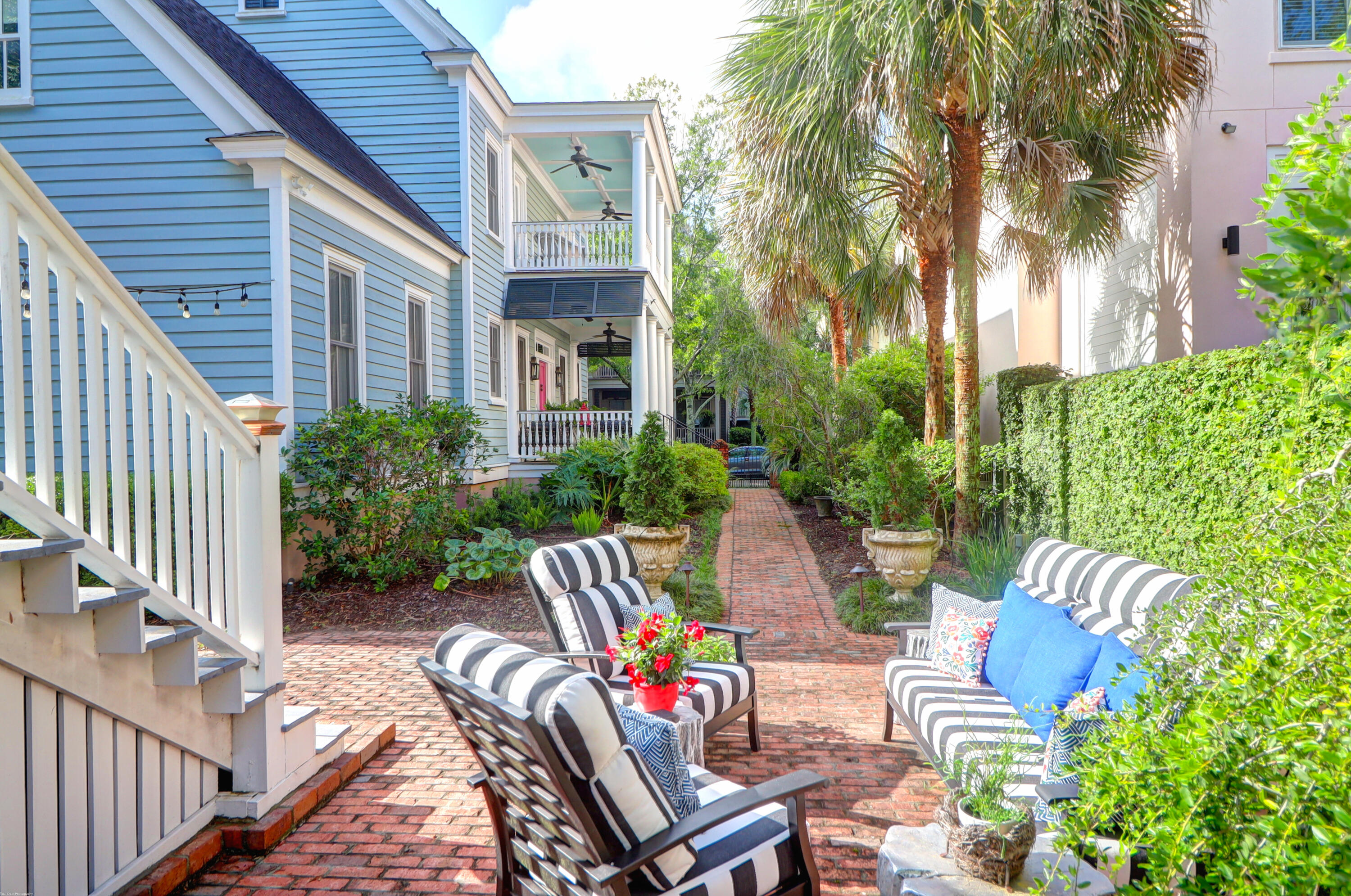 119 Civitas Street Mount Pleasant, SC 29464 - Photo 33 of 46 119 Civitas -patio and gardens)