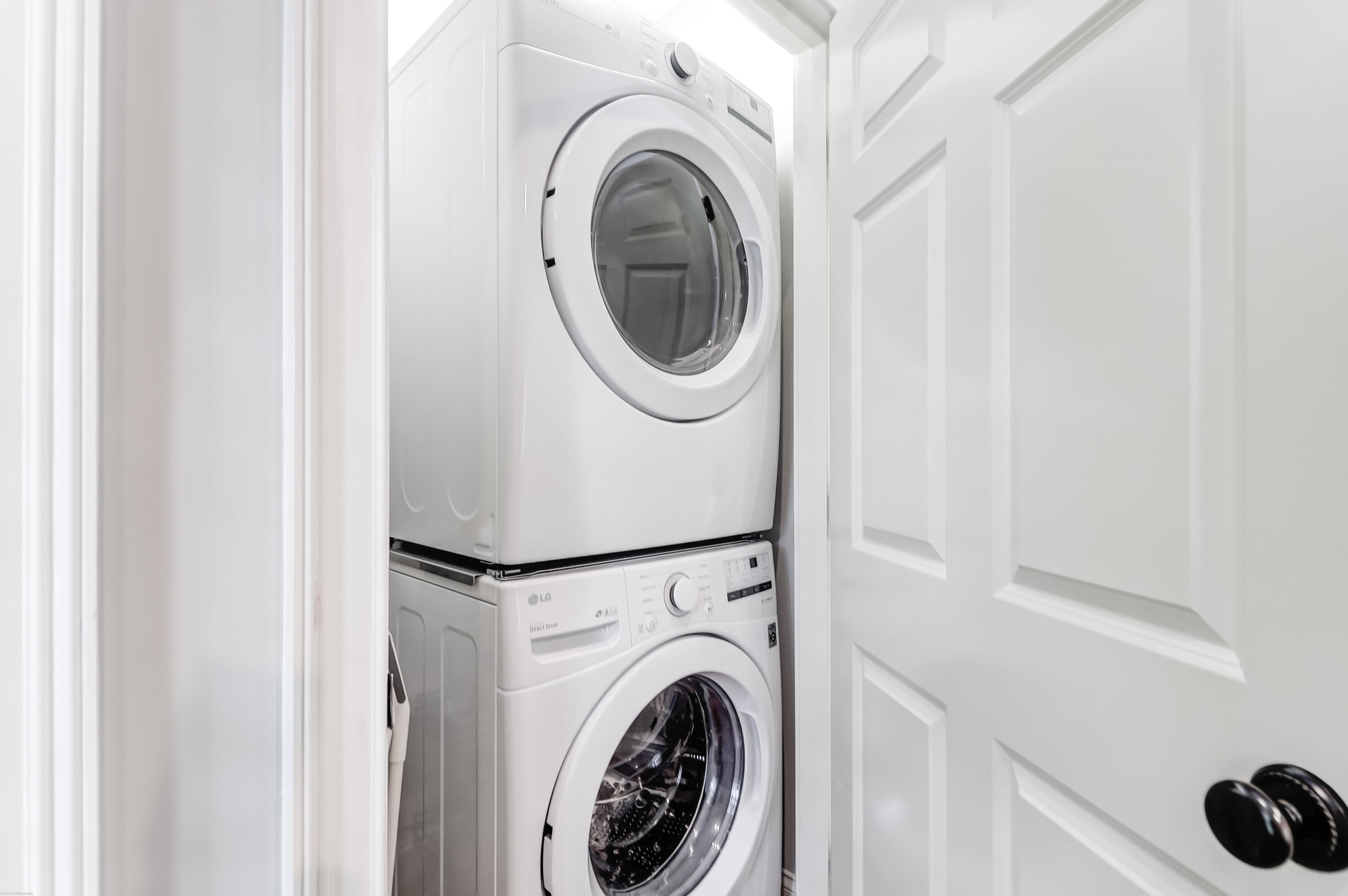 119 Civitas Street Mount Pleasant, SC 29464 - Photo 41 of 46 119 Civitas -Cariage House Laundry)