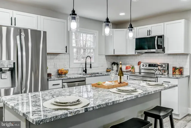 $749,900 | 14081 Monticello Drive, Cooksville, MD 21723