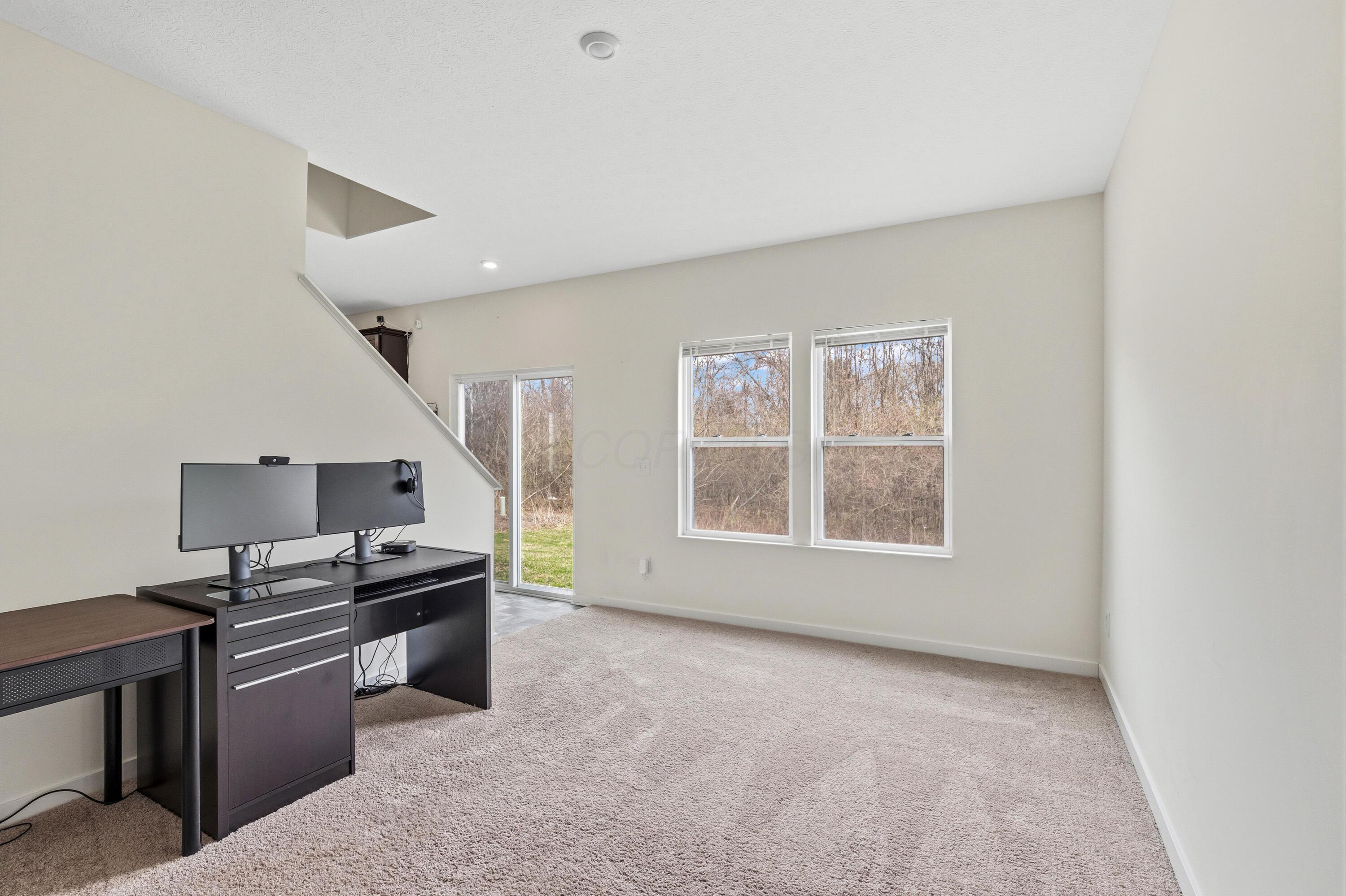 6007 Bears Run Road Columbus, OH 43232 - Photo 12 of 28 AF1A6342