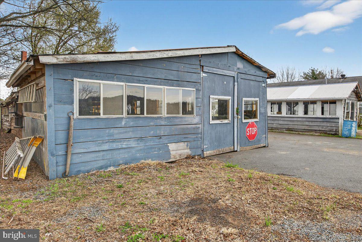 28042 Rapidan Road Rapidan, VA 22733 - Photo 47 of 72 a front view of a house with a yard