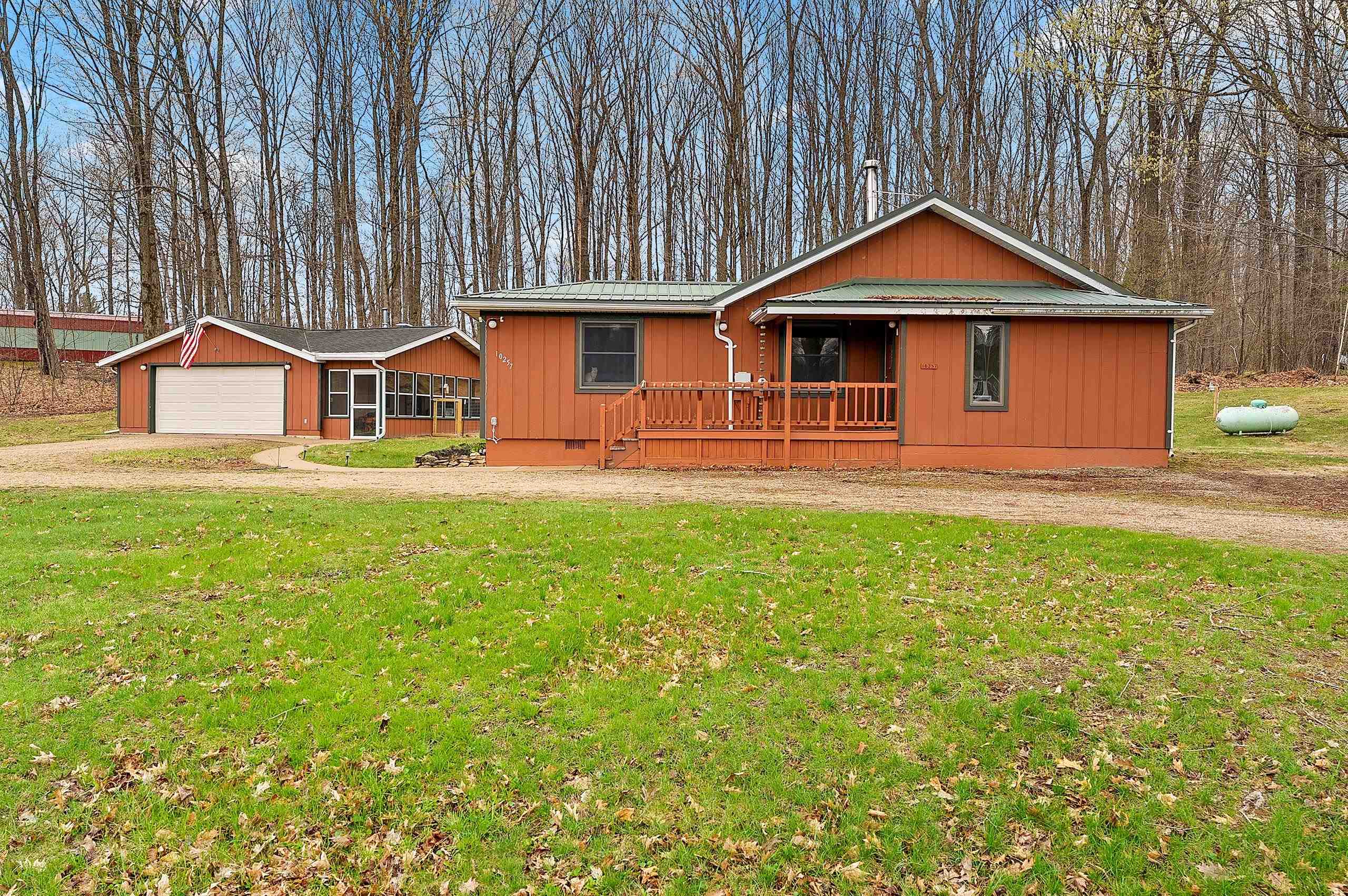 10257 Cedar Valley Lane Suring, WI 54174 - Photo 3 of 60