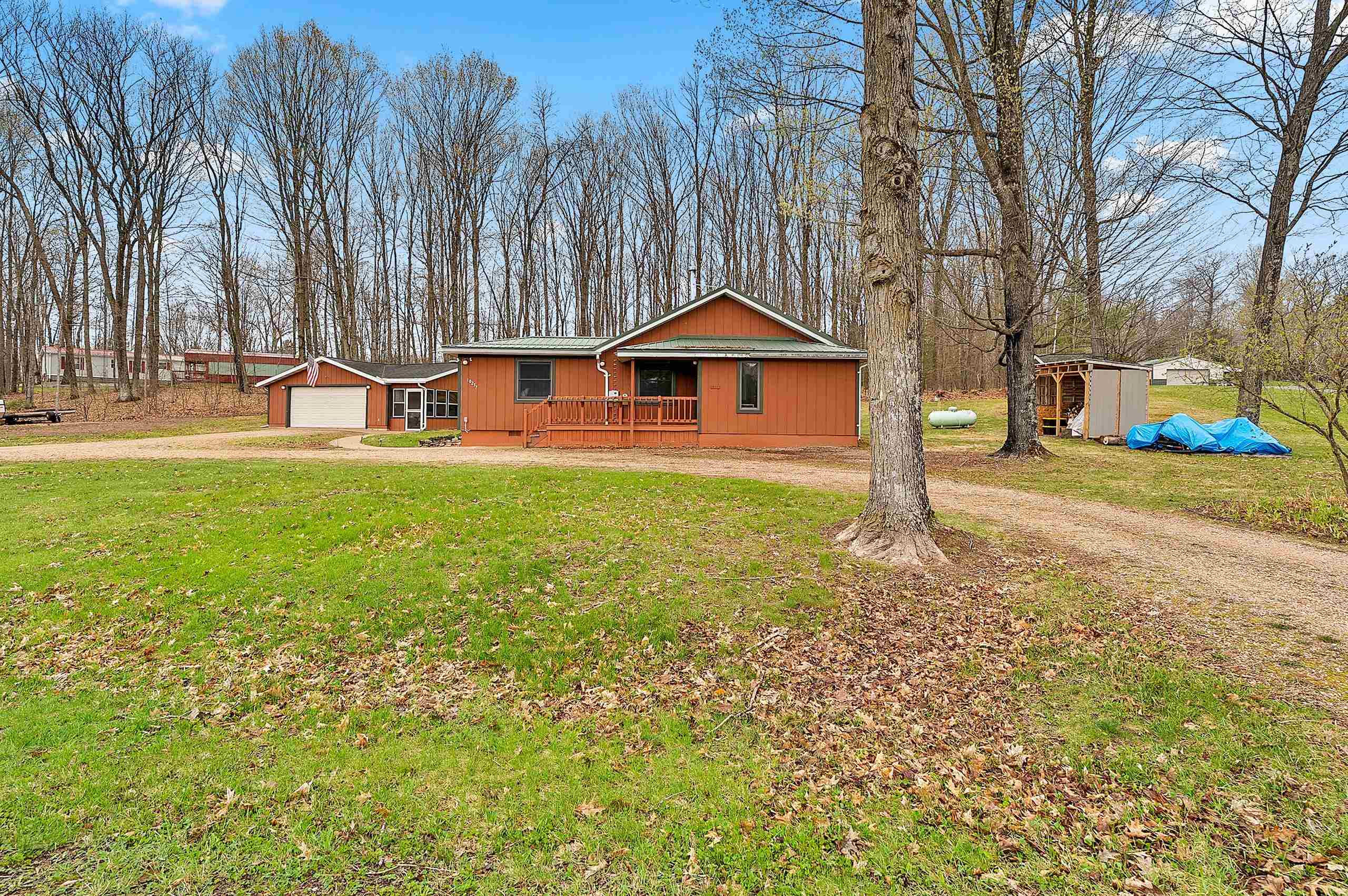 10257 Cedar Valley Lane Suring, WI 54174 - Photo 4 of 60