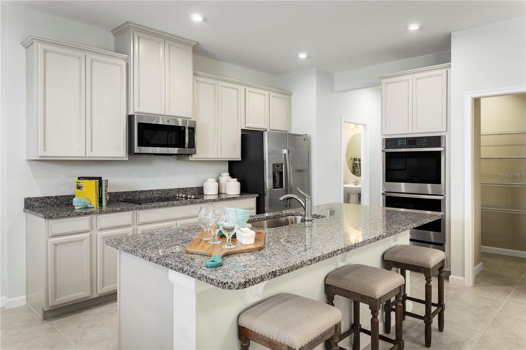 2439 White Ladyfish Road Wimauma, FL 33598 - Photo 7 of 20