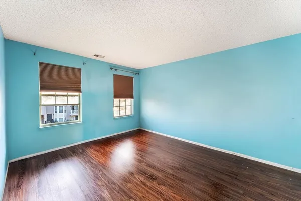 $425,000 | 15 Cedar Street, Jersey City, NJ 07305