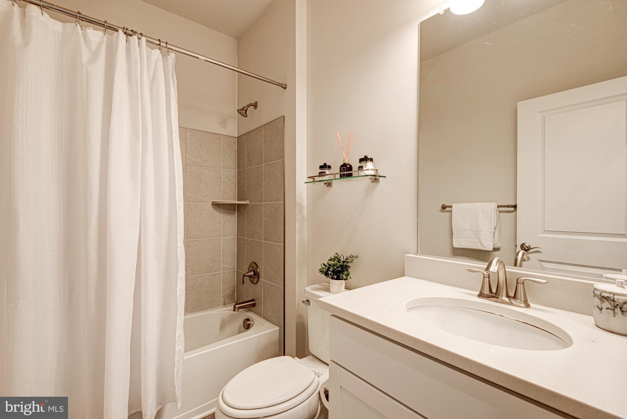 506 Cherry Bark Road Middletown, DE 19709 - Photo 44 of 70 First Floor Full Bathroom