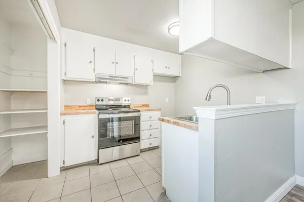 $150,000 | 2819 West Fairmont Avenue, Unit 102, Fresno, CA 93705