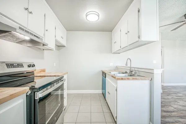 $150,000 | 2819 West Fairmont Avenue, Unit 102, Fresno, CA 93705