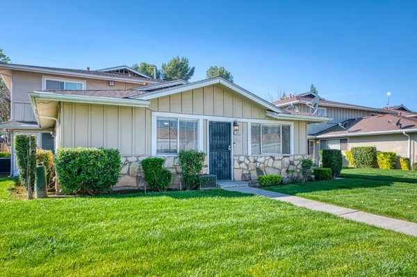 $150,000 | 2819 West Fairmont Avenue, Unit 102, Fresno, CA 93705