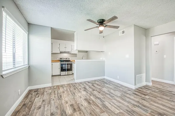 $150,000 | 2819 West Fairmont Avenue, Unit 102, Fresno, CA 93705