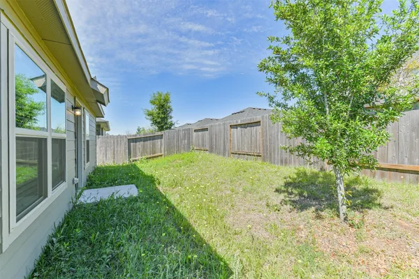 $1,900 | 2135 Twisted Cedar Court, Conroe, TX 77301