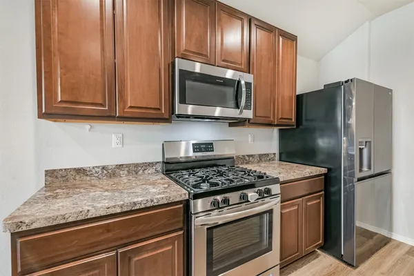 $1,900 | 2135 Twisted Cedar Court, Conroe, TX 77301