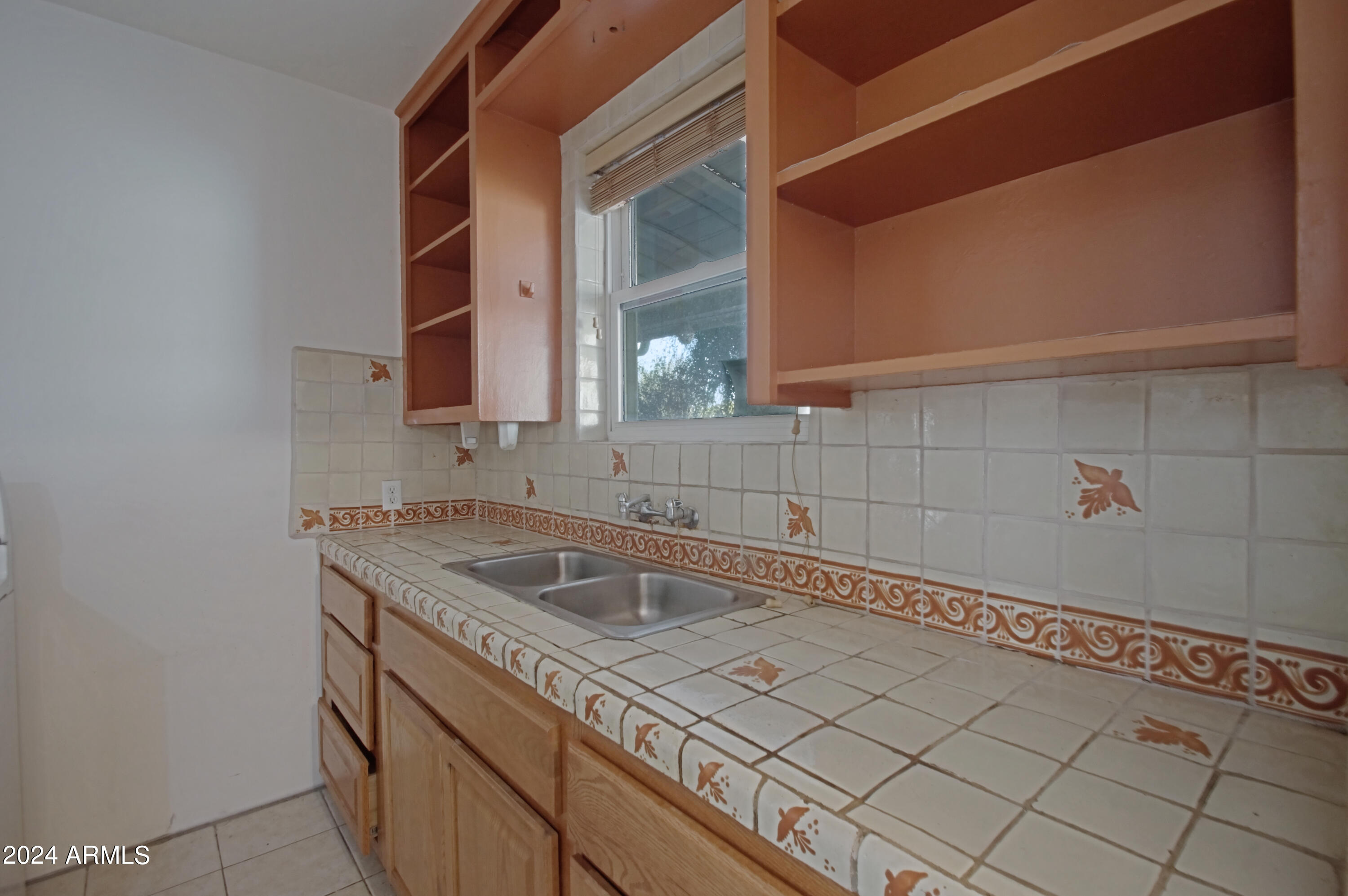 9622 North 1st Avenue Phoenix, AZ 85021 - Photo 24 of 48 Kitchen 2