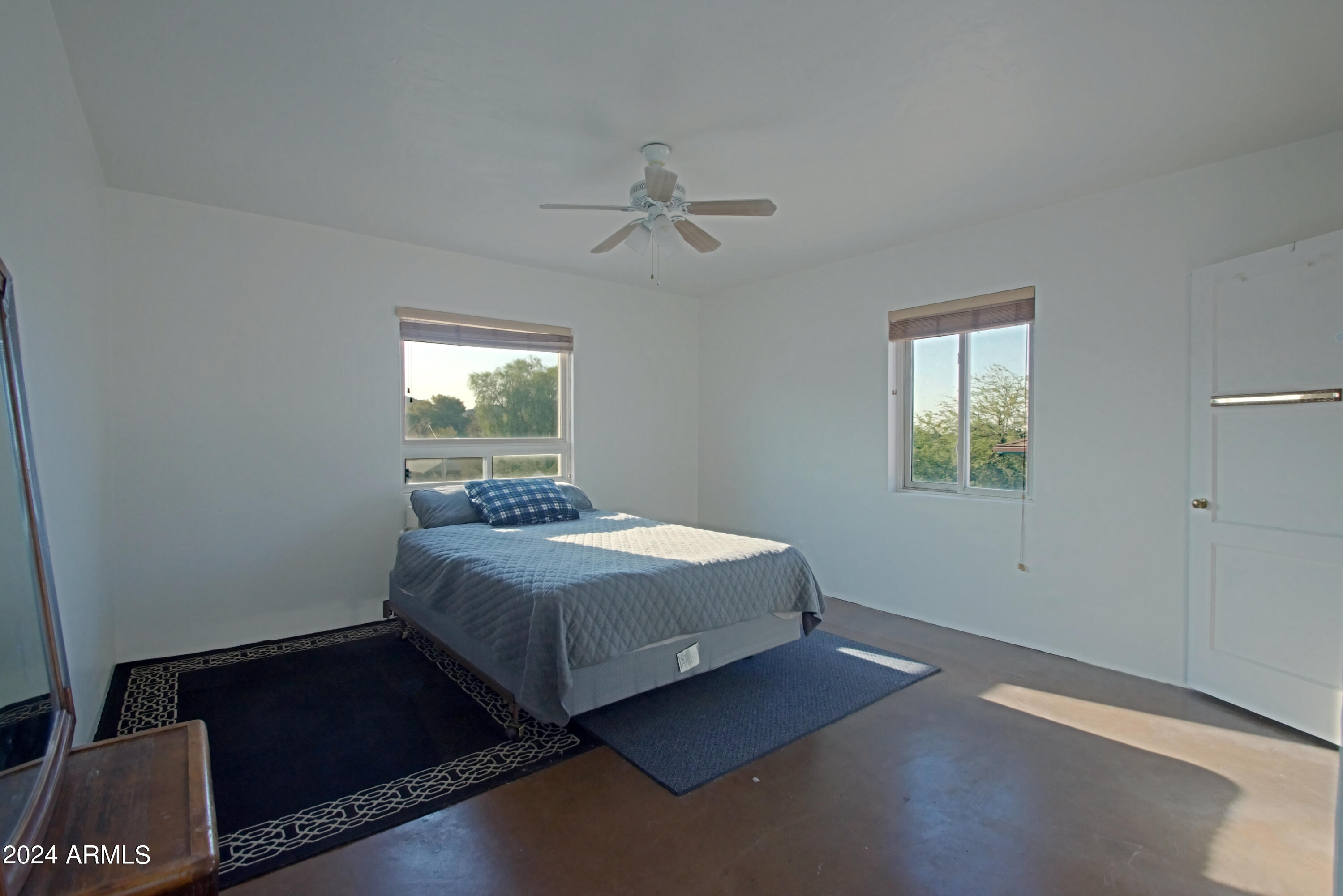 9622 North 1st Avenue Phoenix, AZ 85021 - Photo 35 of 48 Master Bedroom 1