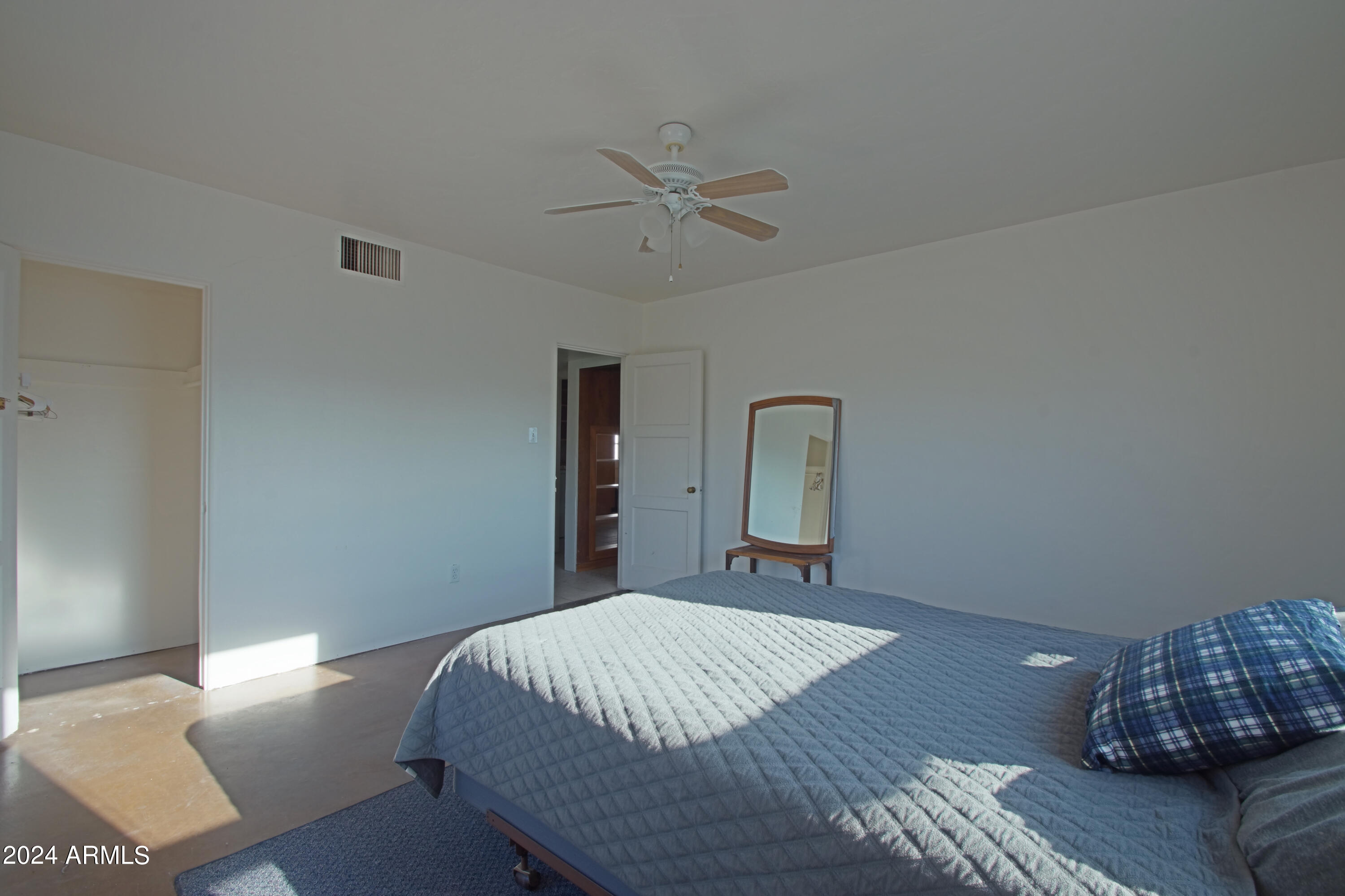 9622 North 1st Avenue Phoenix, AZ 85021 - Photo 37 of 48 Master Bedroom 3