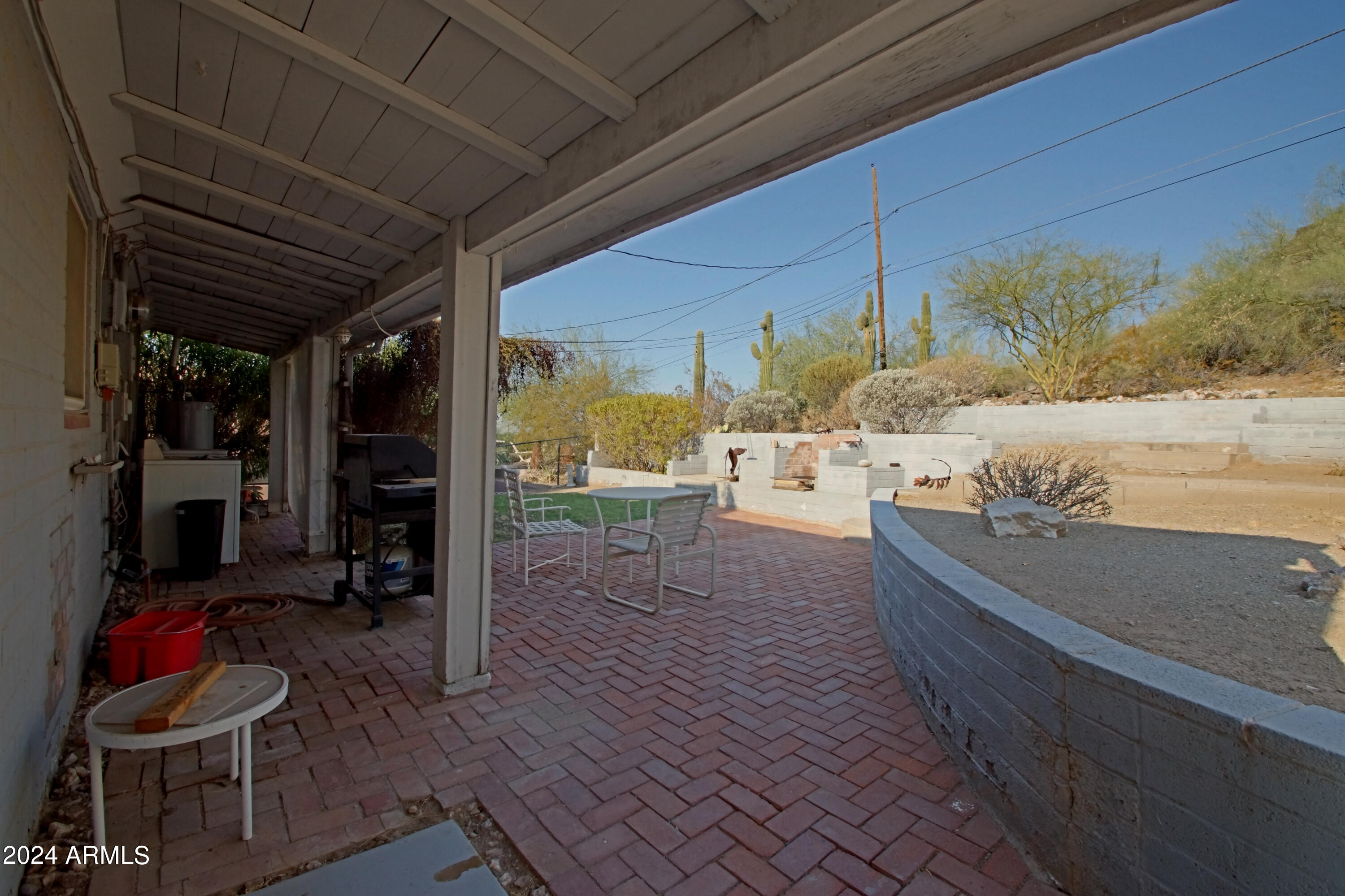 9622 North 1st Avenue Phoenix, AZ 85021 - Photo 7 of 48 Backyard 1