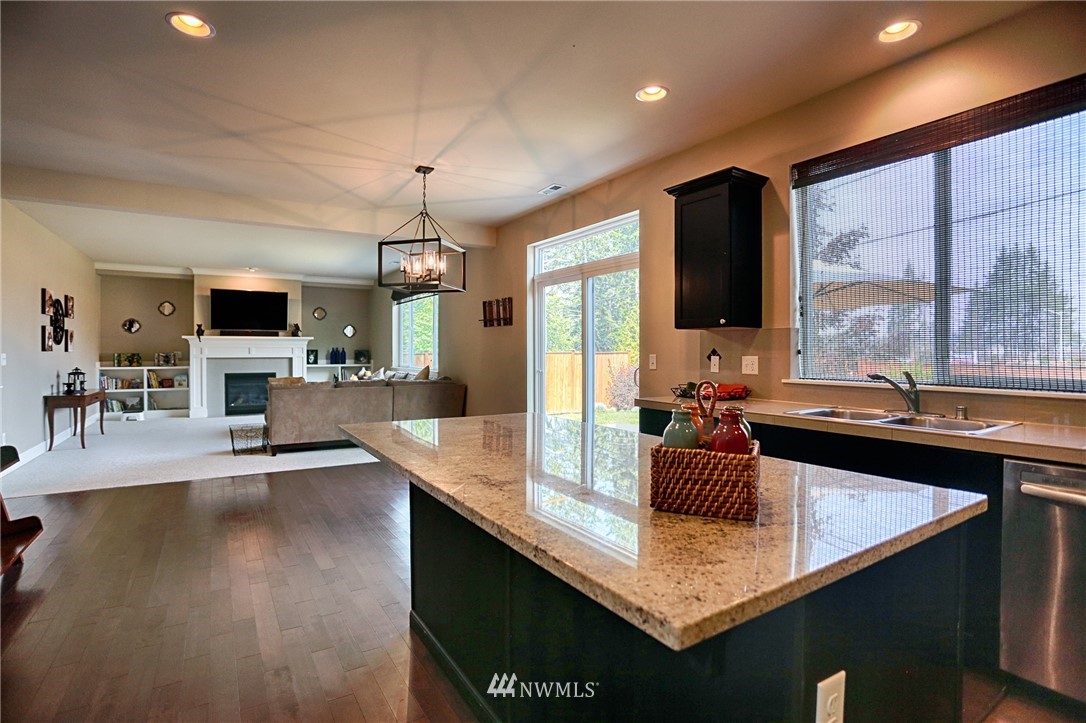 4117 180th Place Southeast Bothell, WA 98012 - Photo 6 of 25