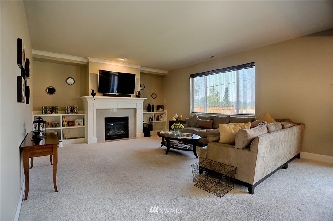 4117 180th Place Southeast Bothell, WA 98012 - Photo 10 of 25