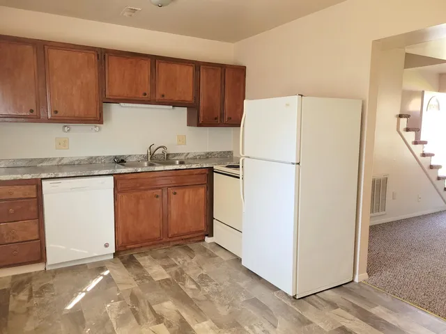 $949 | 1713 Roanoke Avenue Southwest, Unit 3, Roanoke, VA 24015