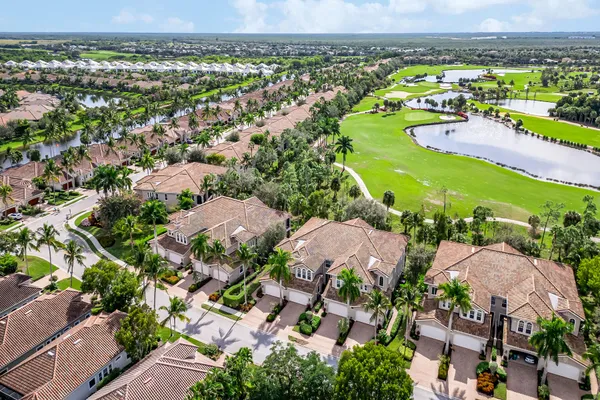 $599,000 | 9134 Cherry Oaks Lane, Unit 102, Naples, FL 34114