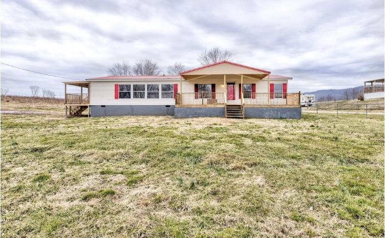 336 Calhoun Road La Follette, TN 37766 - Photo 1 of 26 Wonderful home