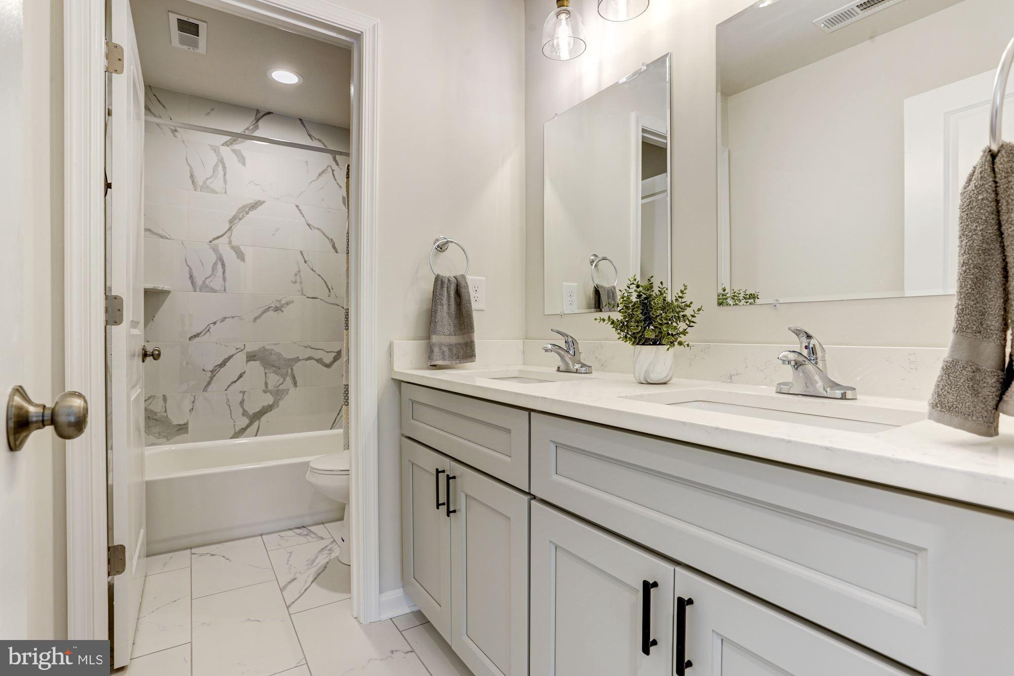 5871 Race Road Elkridge, MD 21075 - Photo 21 of 31 Full Bath