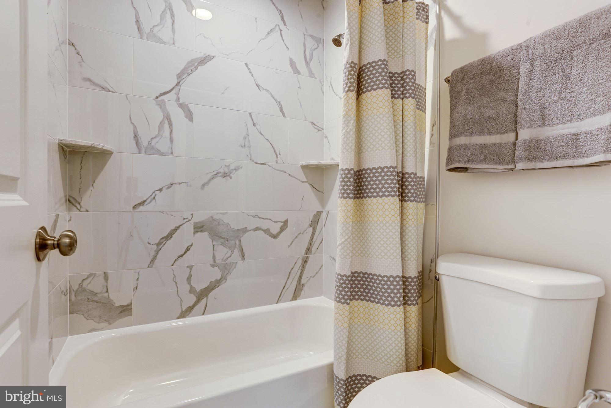 5871 Race Road Elkridge, MD 21075 - Photo 22 of 31 Full Bath