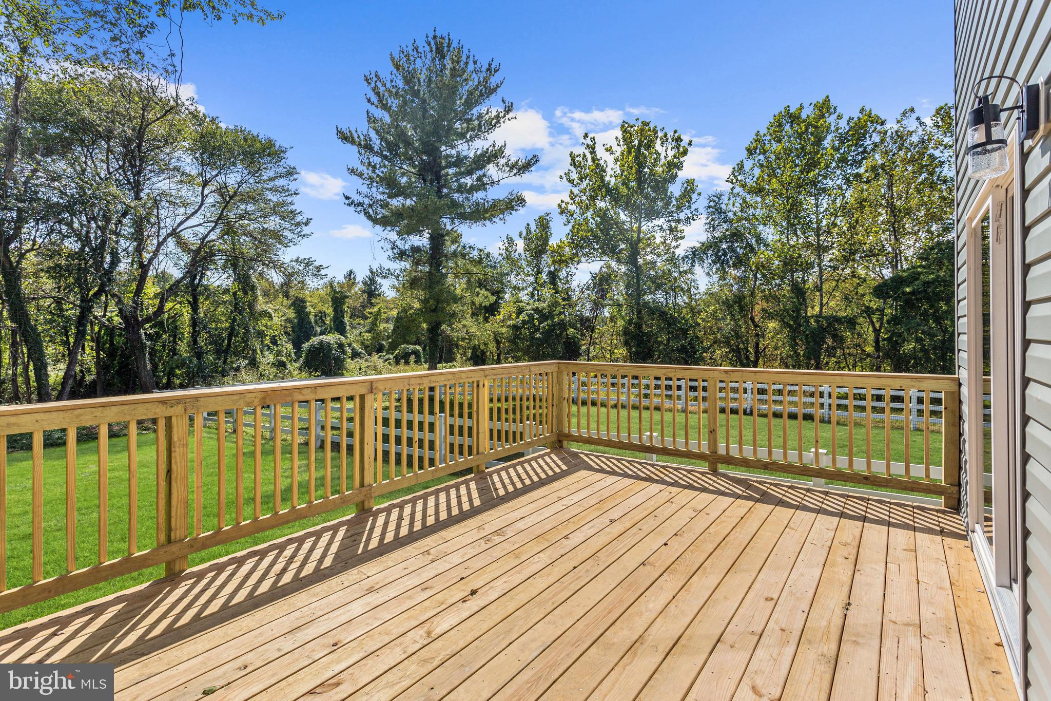 5871 Race Road Elkridge, MD 21075 - Photo 25 of 31 Deck