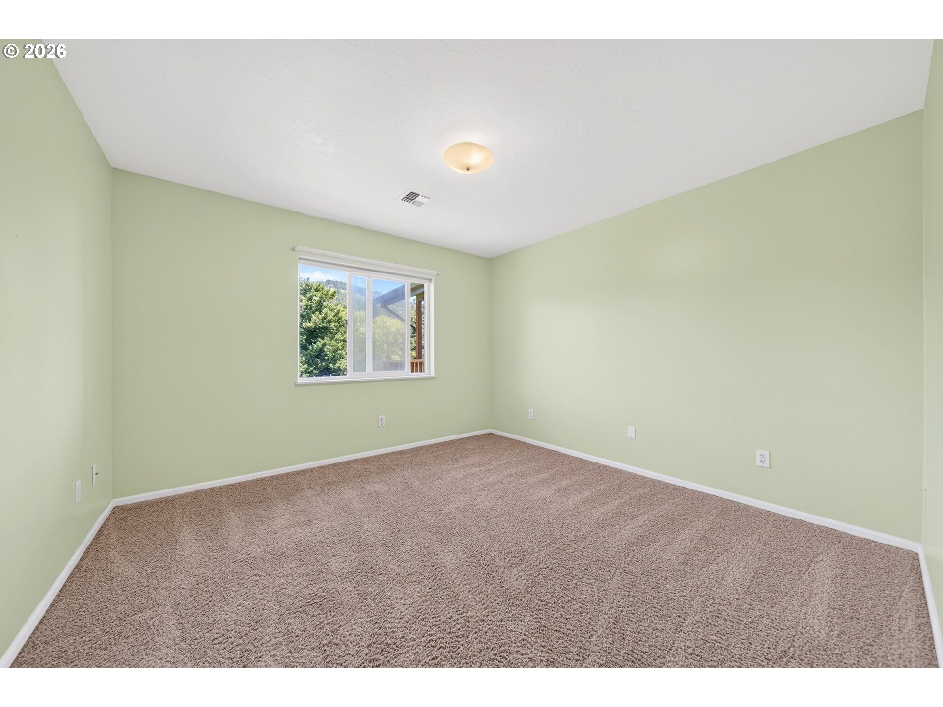 16708 Thompson Road Brookings, OR 97415 - Photo 19 of 48
