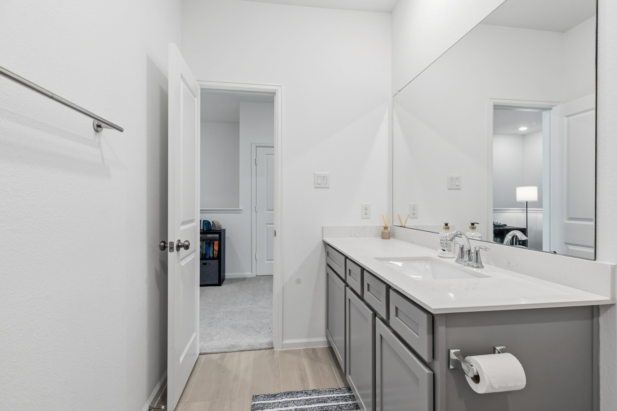 12902 Rio Medina Trail Cypress, TX 77433 - Photo 34 of 50 Home is barely lived it only 2 years old and MOVE in ready.