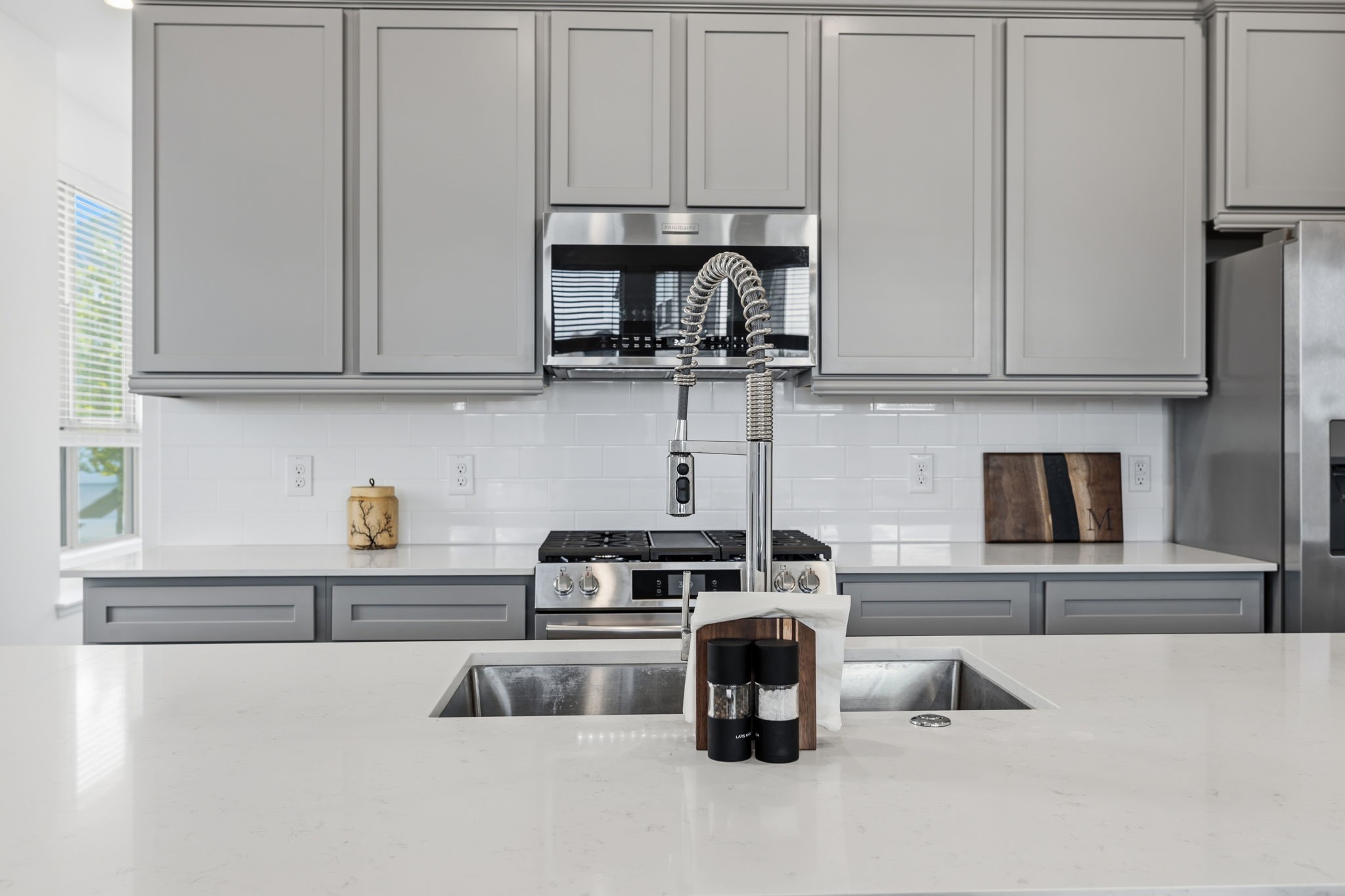 12902 Rio Medina Trail Cypress, TX 77433 - Photo 7 of 50 Beautiful finishes! Tons of storage. MOVE in ready!