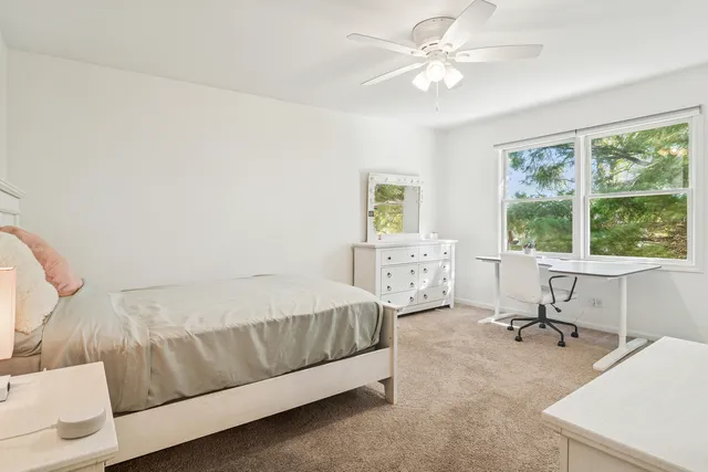 $775,000 | 5530 Oak Grove Circle, Long Grove, IL 60047