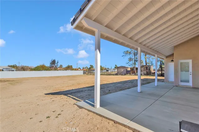 $529,000 | 15772 Jasmine Street, Victorville, CA 92395