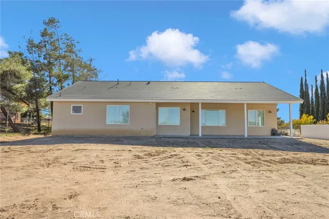 $529,000 | 15772 Jasmine Street, Victorville, CA 92395