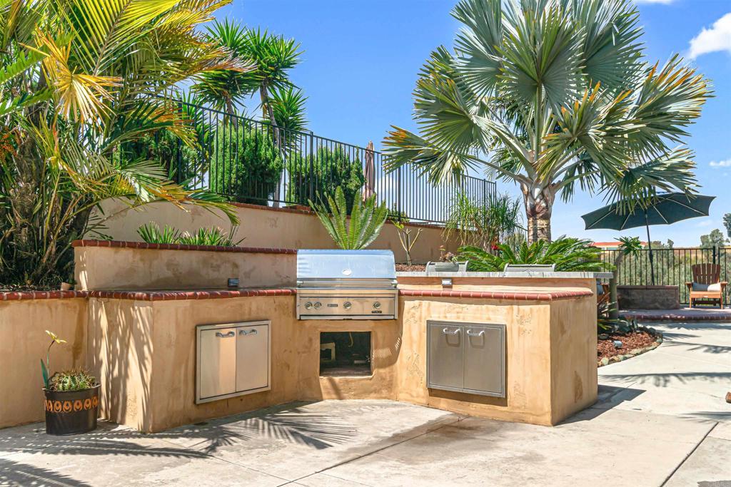 2285 Valley Road Oceanside, CA 92056 - Photo 52 of 64