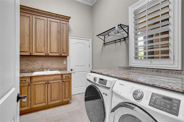 $2,250,000 | 8707 Silverthorn Road, Seminole, FL 33777