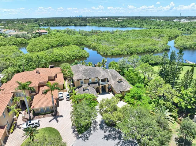 $2,250,000 | 8707 Silverthorn Road, Seminole, FL 33777