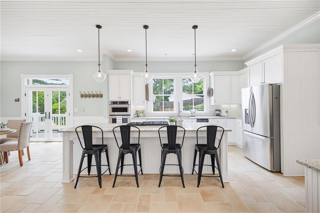 10685 Parsons Road Johns Creek, GA 30097 - Photo 7 of 67